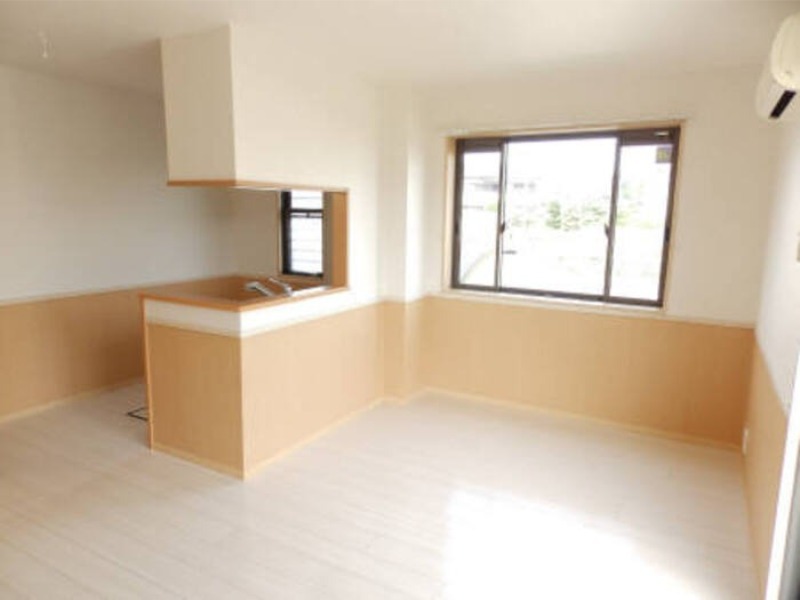 居室・リビング　図面と現状に相違がある場合には現状を優先