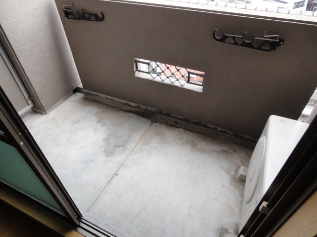 バルコニー　同物件別室です。