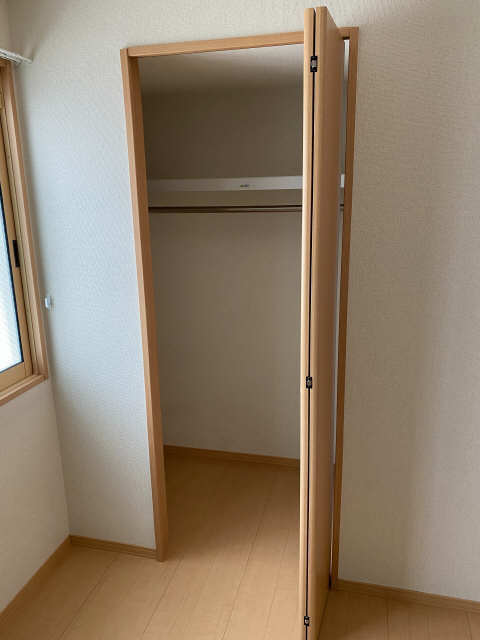 収納　＊同物件別号室写真