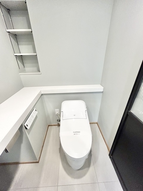 トイレ　写真は同タイプ住居です。