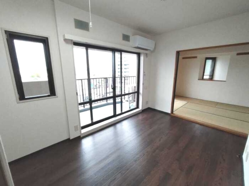 居室・リビング　図面と現状に相違がある場合には現状を優先