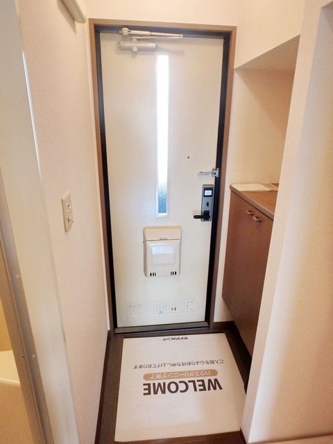 玄関　★シューズボックス付き玄関★
