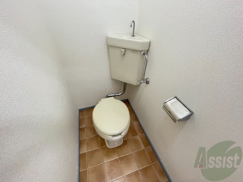 トイレ　トイレはこちらになります。清潔感を保ちましょう。