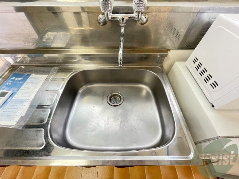 洗面設備　洗面台はございません。歯磨き等はこちちらをご利用下さい。