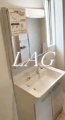 洗面設備　洗面台です。