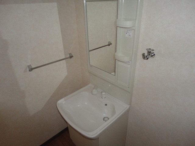 洗面設備　洗髪洗面化粧台