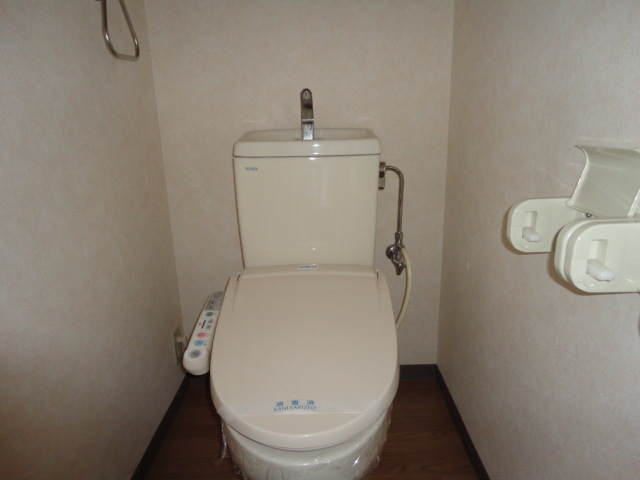 トイレ　シャワー付トイレ