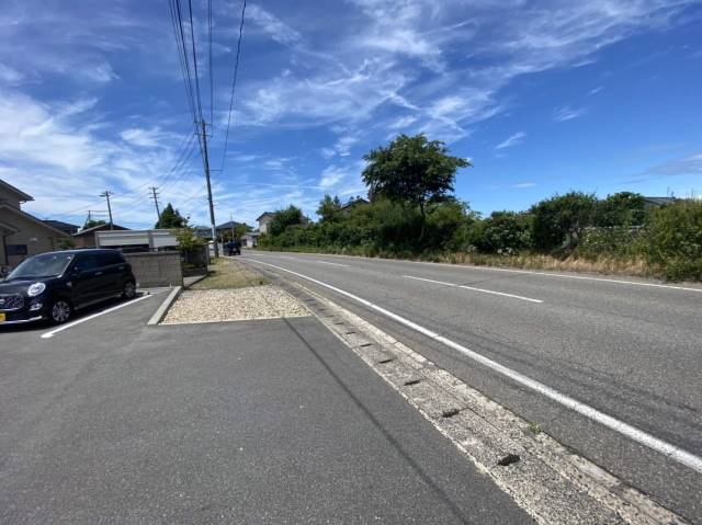 その他　前面道路（その他）まで0m