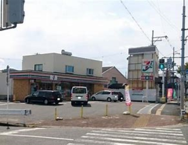 コンビニ　セブンイレブン河内長野向野町店（コンビニ）まで838m