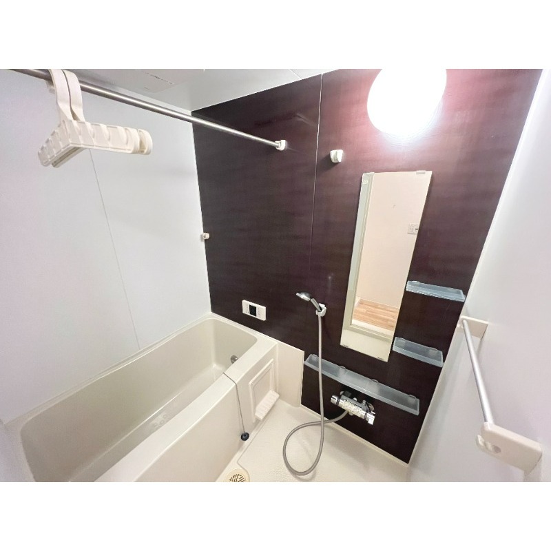 バス・シャワールーム　別部屋