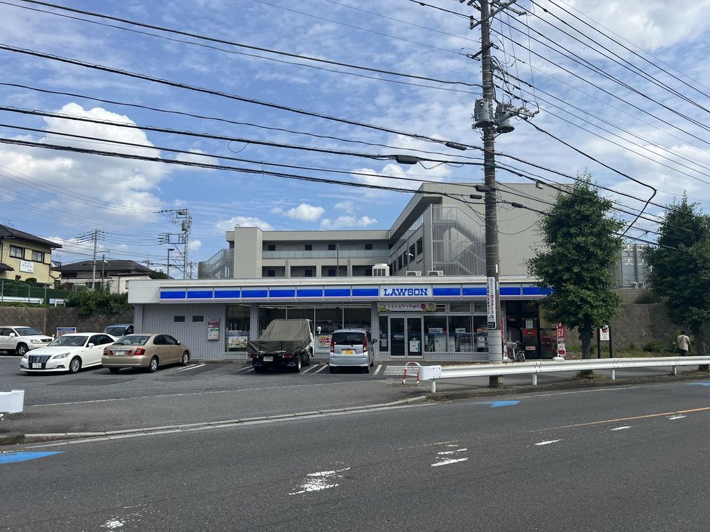 コンビニ　ローソン勝田台北店（コンビニ）まで770m