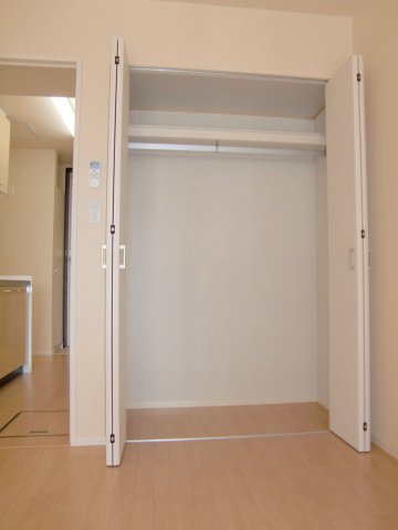 収納　同メーカー参考写真