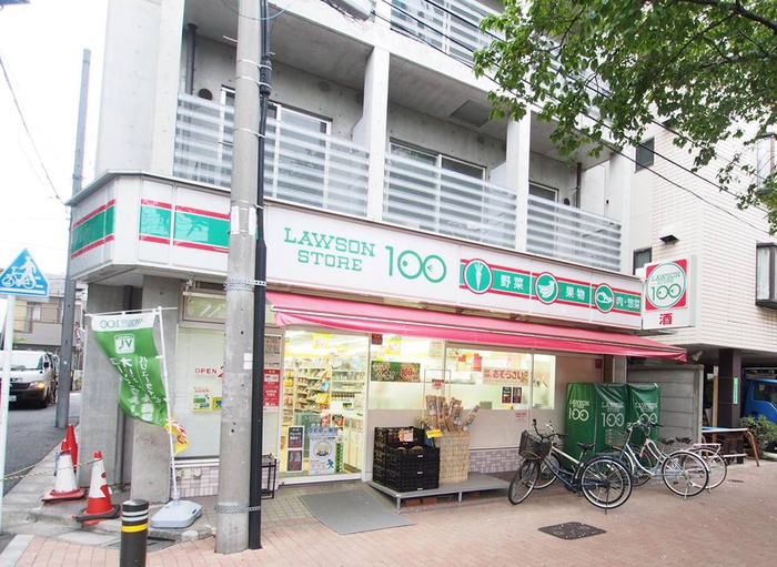コンビニ　ローソンストア100 LS練馬桜台店（コンビニ）まで32m