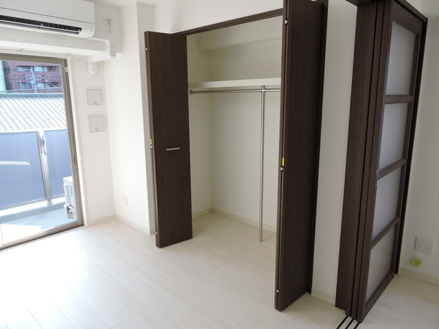 収納　クローゼット　３０７