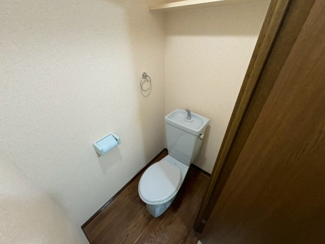 トイレ　コンフォール加茂