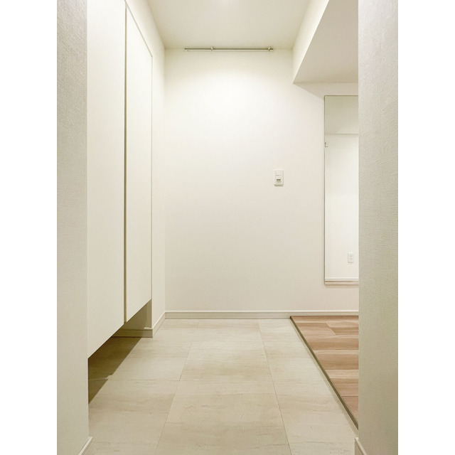 玄関　シンプルで使いやすい玄関です