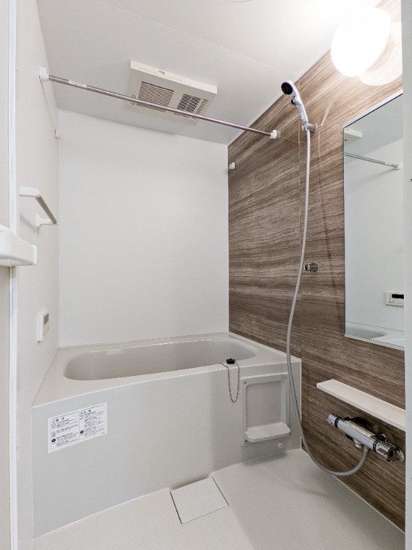 バス・シャワールーム　図面と現状に相違がある場合には現状を優先