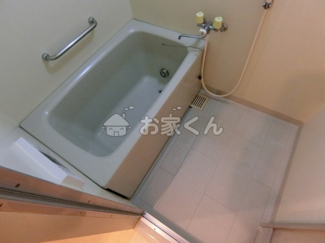 バス・シャワールーム　追い焚き機能付き