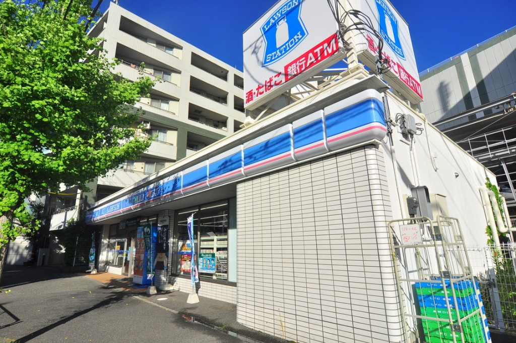 コンビニ　ローソン 横浜港南中央通店（コンビニ）まで677m