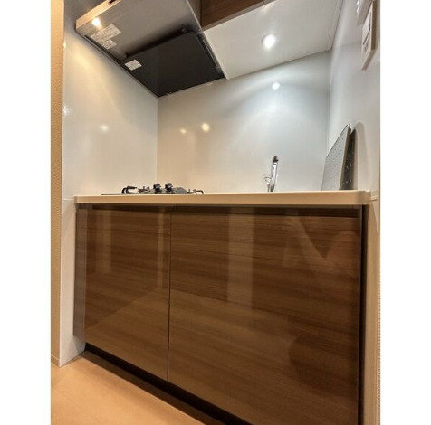 キッチン　※同物件他部屋写真 反転、色違いの場合有 現況優先