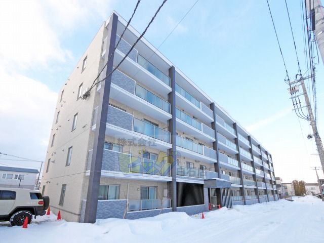 建物外観　広々リビングの２ＬＤＫマンションです♪