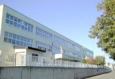 小学校　札幌市立西白石小学校（小学校）まで174m