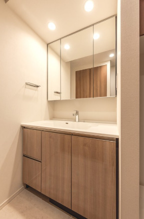 洗面設備　＊同間取り別部屋参照