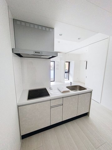 キッチン　IHキッチンです