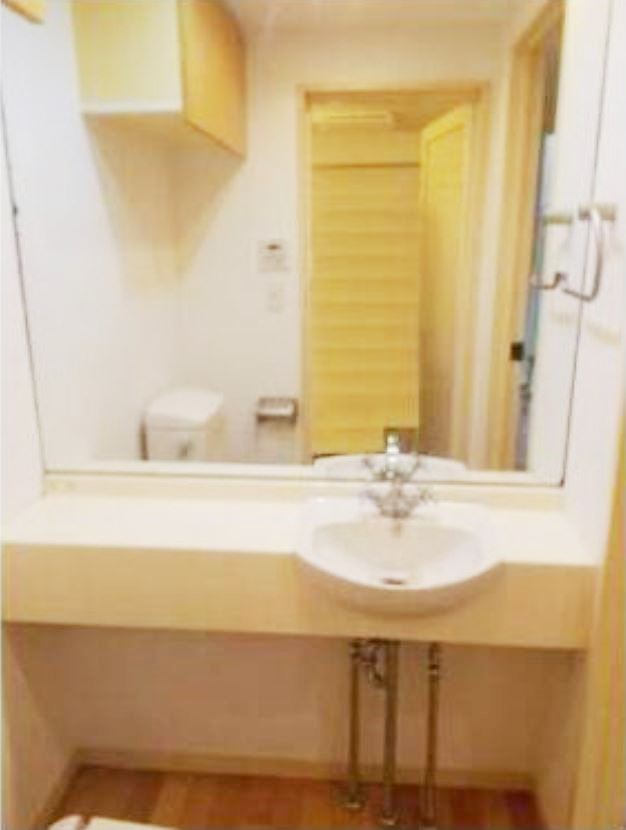 洗面設備　※別部屋の参考写真です。