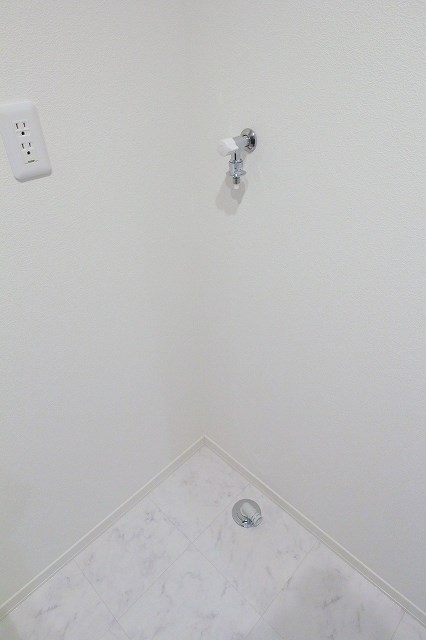 洗面設備　室内洗濯機置き場