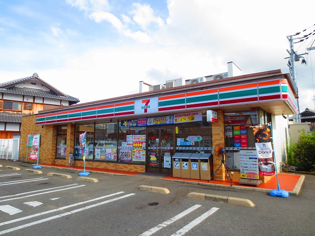 コンビニ　セブンイレブン 泉佐野長滝店（コンビニ）まで721m