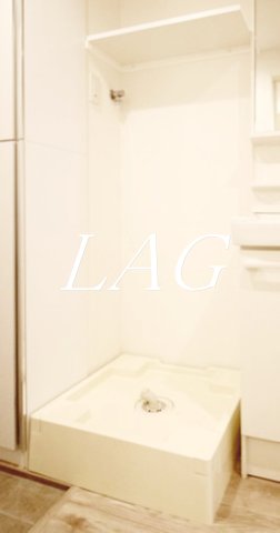 その他設備　室内洗濯置き場です。