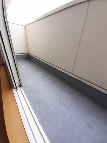 バルコニー　広々としたバルコニーです