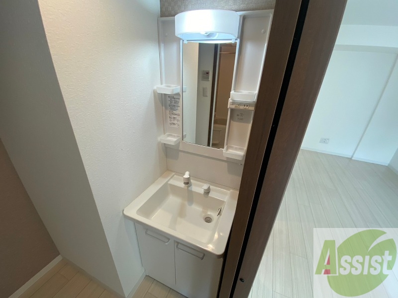 洗面設備　シャンプードレッサーで身支度もラクラクです！