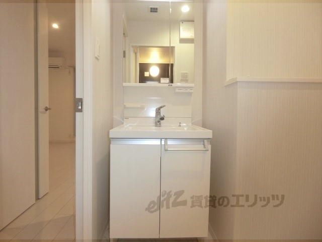 洗面設備　独立洗面台