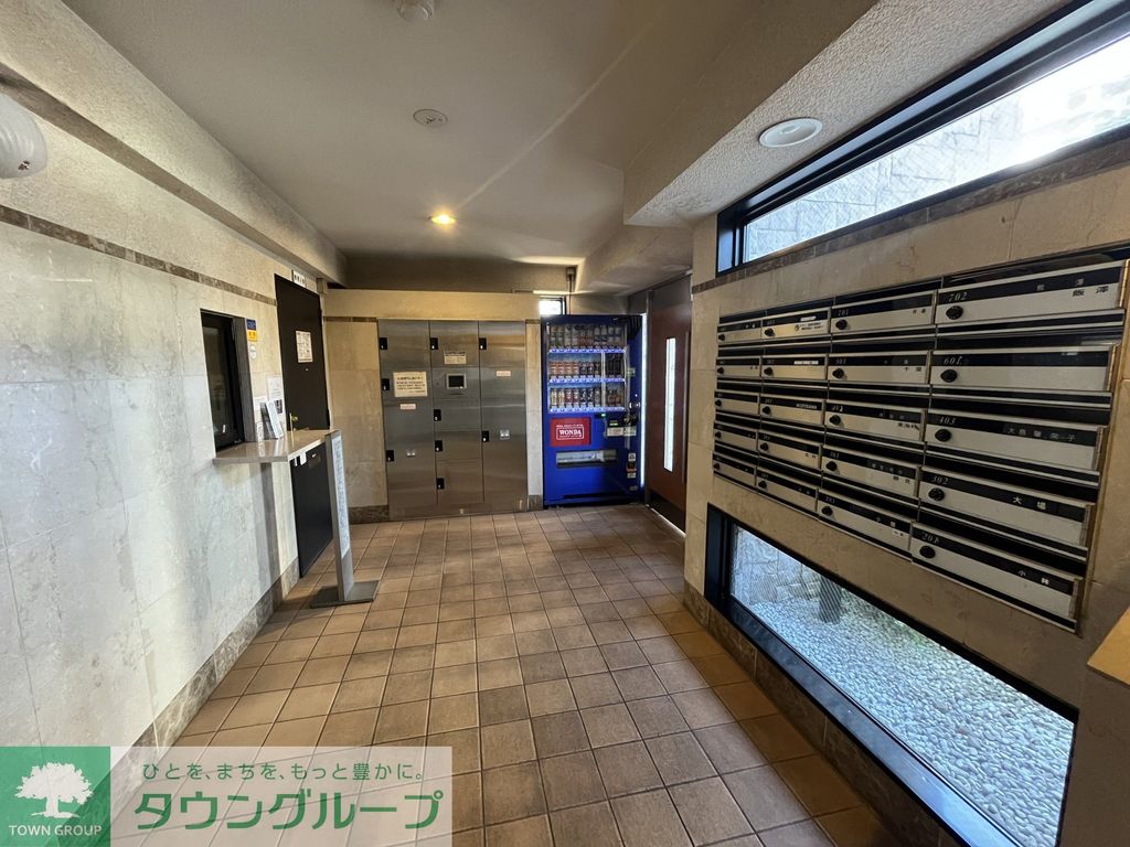 エントランス　エントランス