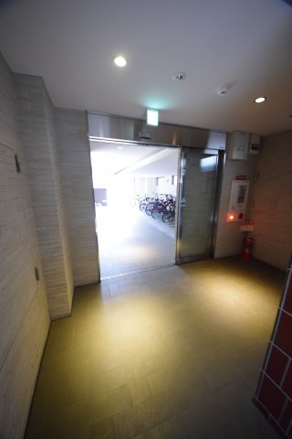 ロビー　ソレイユ真田山　ロビー