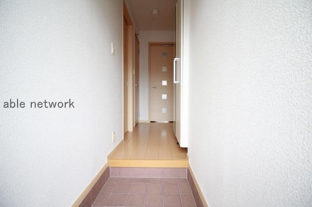 玄関　※I103号室参照