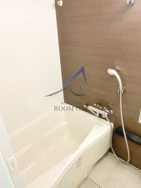 バス・シャワールーム　お風呂です。