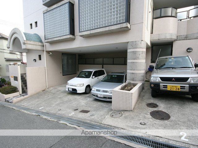 その他　前面道路（その他）まで0m