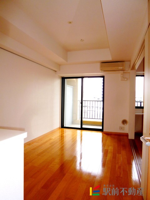 居室・リビング　ＬＤＫ８．８帖