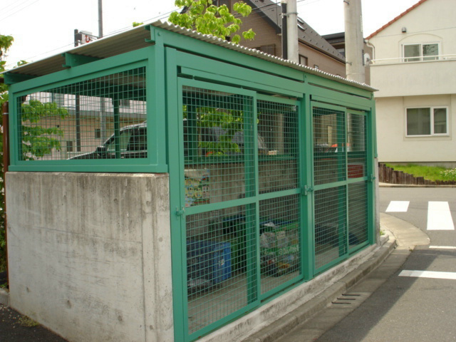 その他共有部分　敷地内ゴミ置き場です。