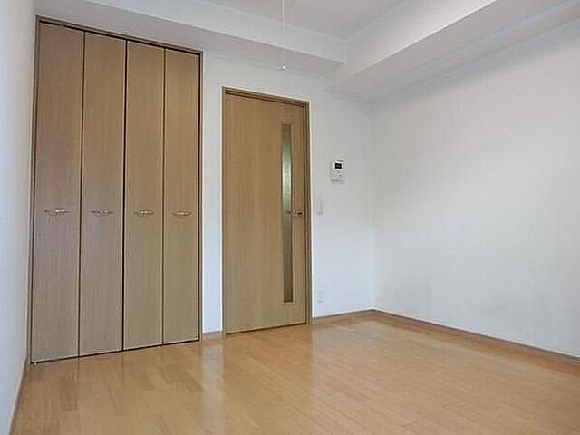 居室・リビング　プレール・ドゥーク早稲田　新宿区早稲田鶴巻町