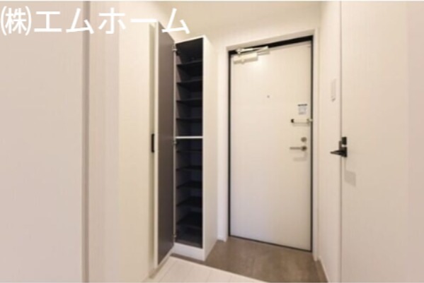 玄関　シューズボックス付　同型写真