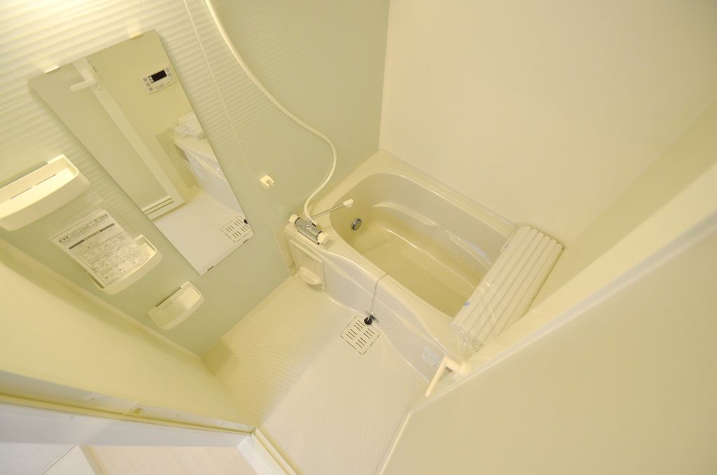 バス・シャワールーム　バス