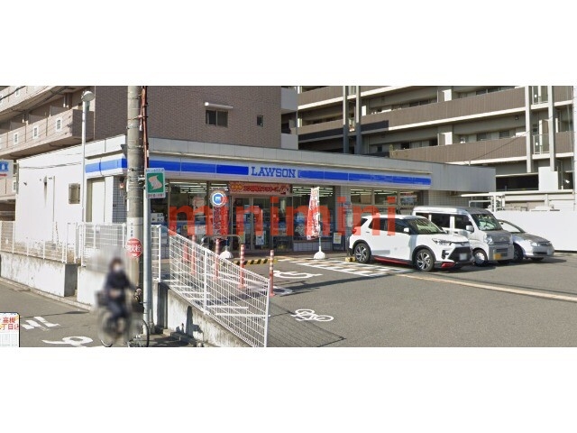 コンビニ　ローソン高槻城北町二丁目店（コンビニ）まで390m