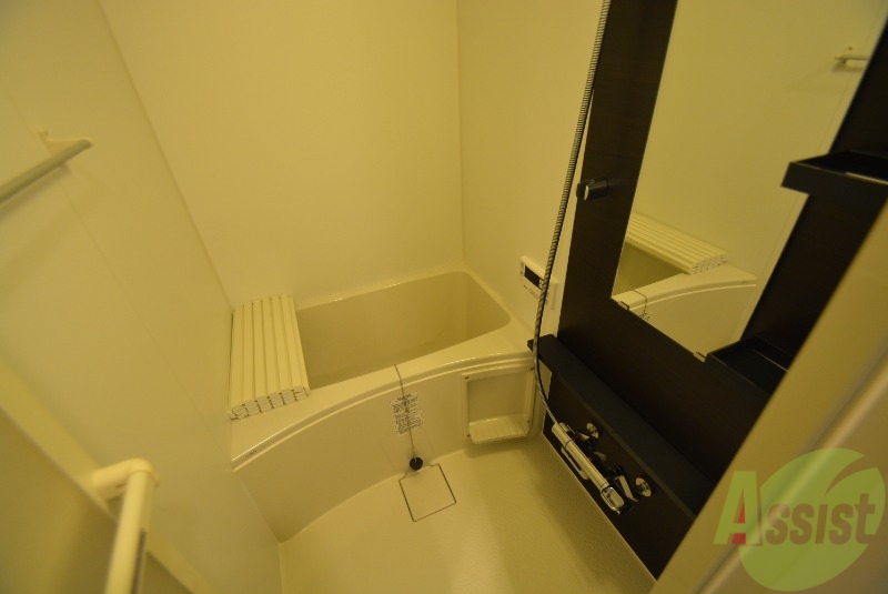 バス・シャワールーム　写真は同建物、同タイプのイメージ写真です。