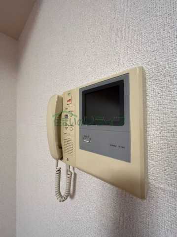 セキュリティ　ルーブル中落合