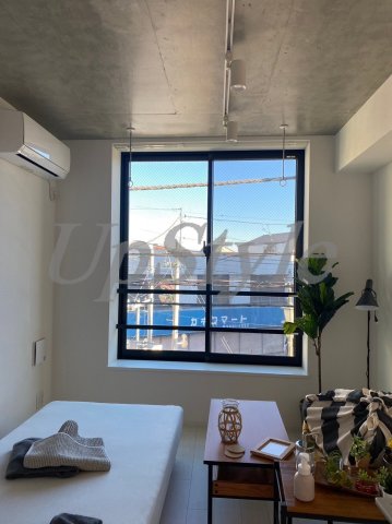 居室・リビング　モデルルームです・家具家電はつきません