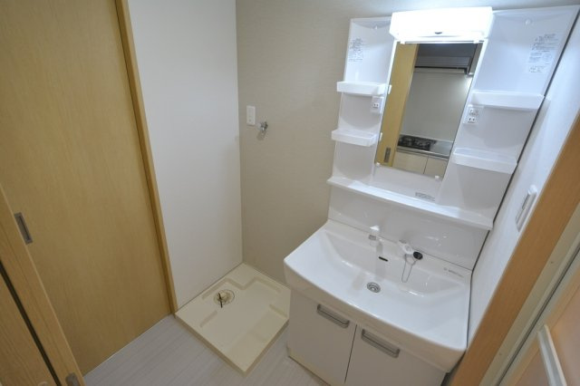 洗面設備　独立洗面化粧台付き☆